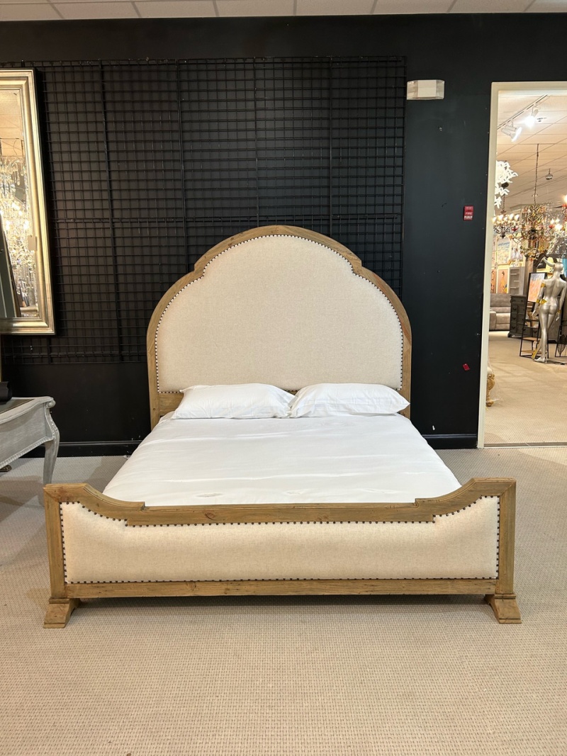 Farmhouse King Bed