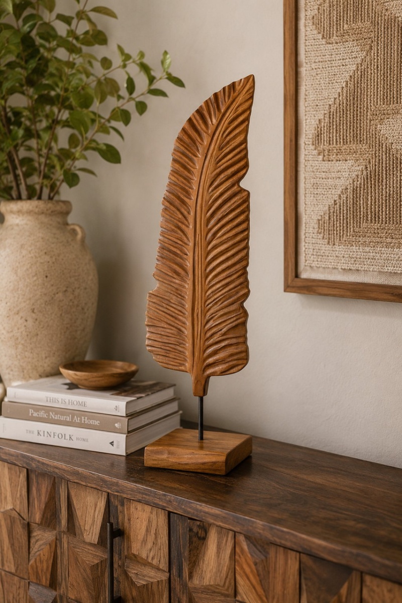 Teak Harmony Leaf Stand Decor