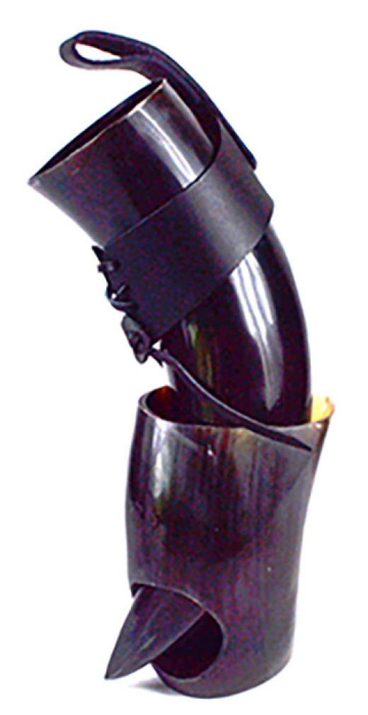 24Oz Buffalo Horn & Stand - Unleash Your Inner Viking