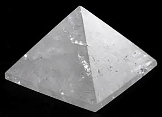 25-30Mm Quartz Pyramid for Energy Balancing and Spiritual Growth