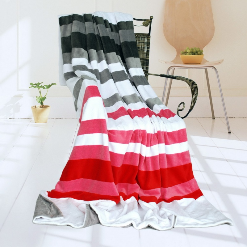 Soft Coral Fleece Patchwork Throw Blanket - Stripes - Fantastic Dreams