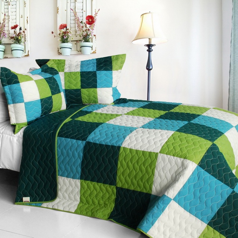 3Pc Vermicelli-Quilted Patchwork Quilt Set - Summer Creek