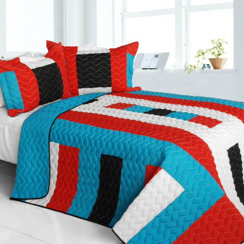 Vermicelli-Quilted Patchwork Geometric Quilt Set Full - Vital Vibrations