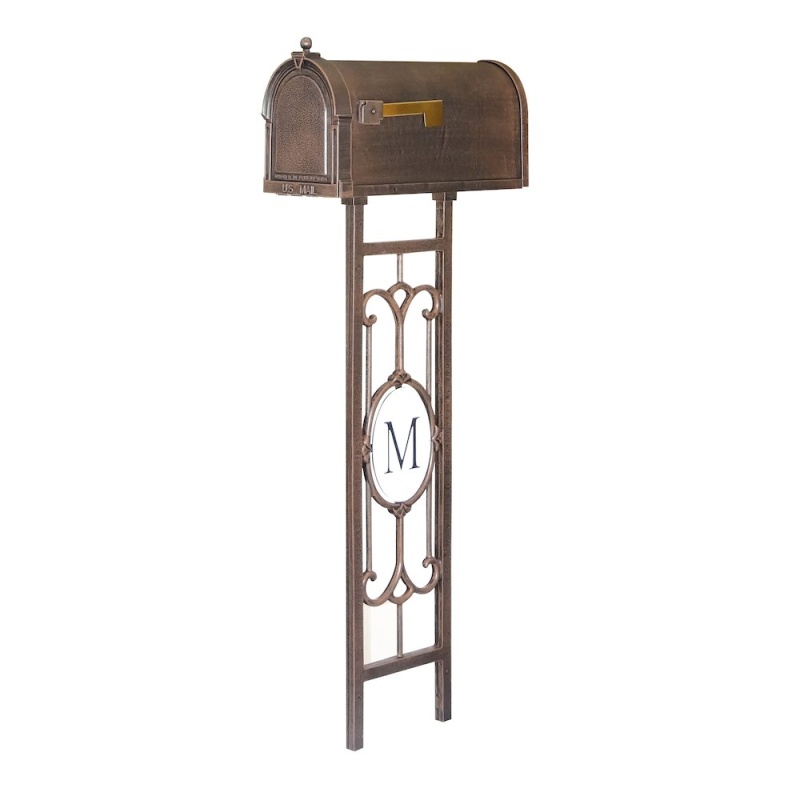 Berkshire Curbside Mailbox With Monogram Mailbox Post