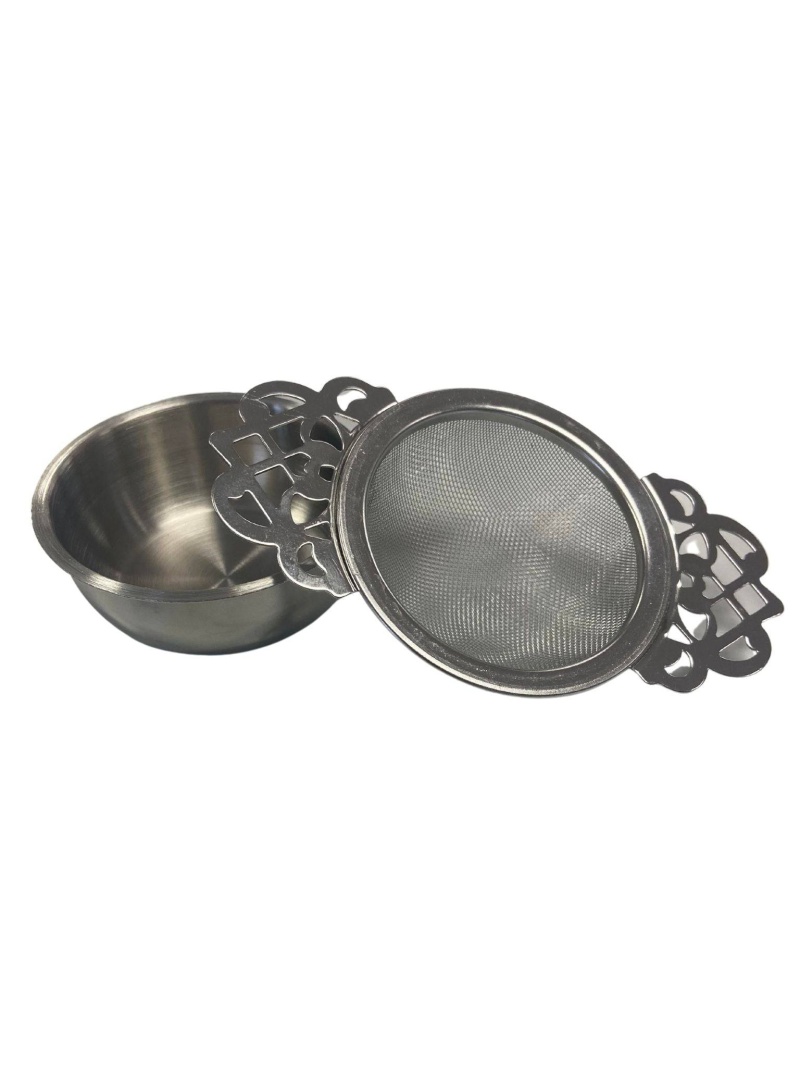 Mesh Tea Strainer With Drip Bowl