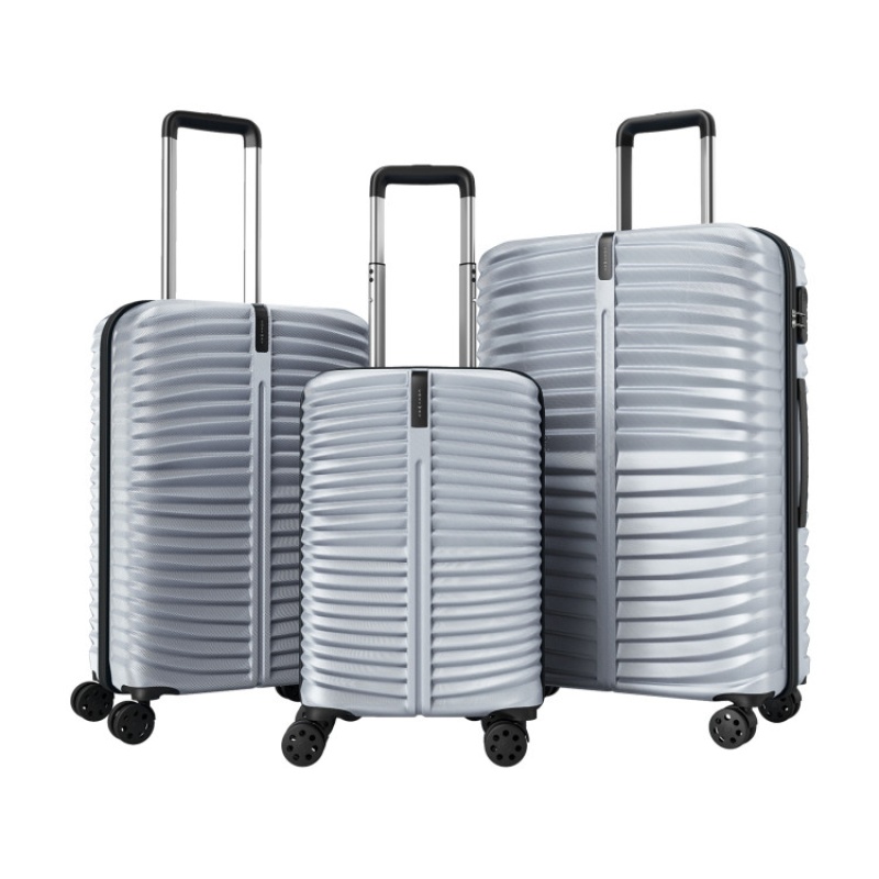 3-Piece 20/24/28 Inch Lightweight Hardside Luggage Set With 8-Spinner Wheels