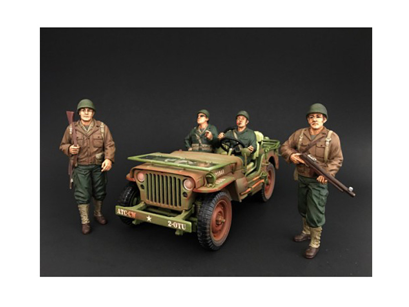 Us Army Wwii 4 Piece Figure Set For 1:18 Scale Models By American Diorama