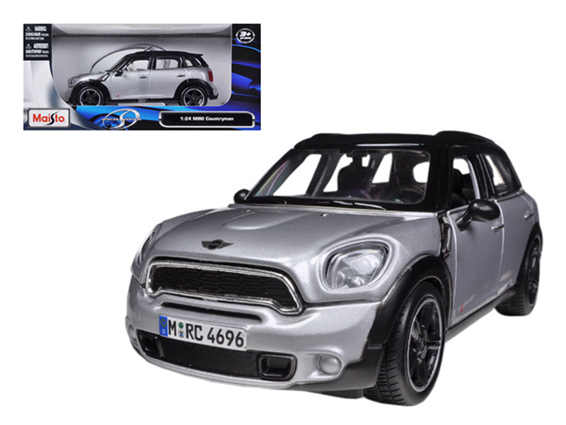 Mini Cooper Countryman Silver With Black Top 1/24 Diecast Model Car By Maisto