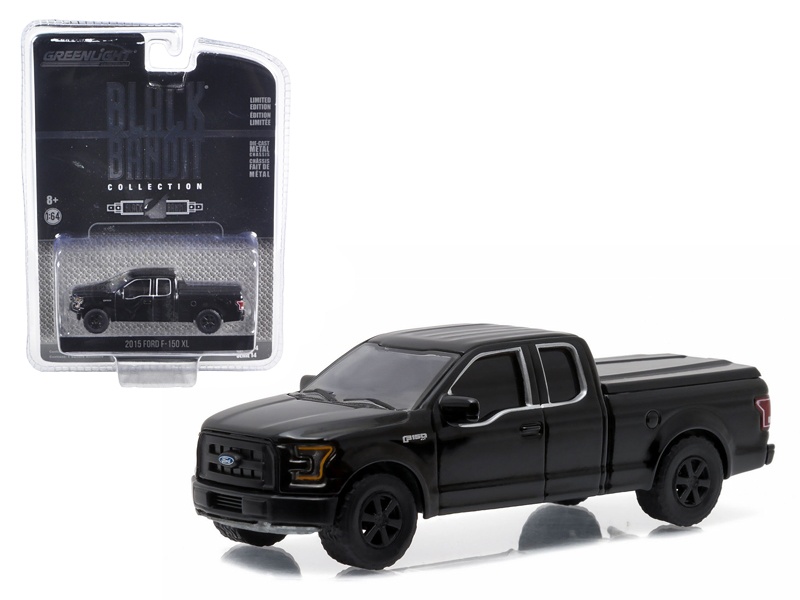 2015 Ford F-150 Xl Pickup Truck With Bed Cover Black "Black Bandit" Series 1/64 Diecast Model By Greenlight