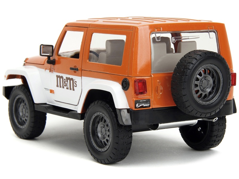 2017 Jeep Wrangler Orange Metallic And White And Orange M&M Diecast Figure "M&M's" "Hollywood Rides" Series 1/24 Diecast Model Car By Jada