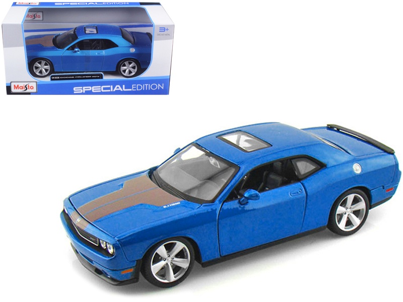 2008 Dodge Challenger Srt8 Blue Metallic 1/24 Diecast Model Car By Maisto