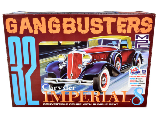 1932 Chrysler Imperial Eight with Police Motorcycle and 2 Gangster Figurines 'Gangbusters' 1/25 Scale Model Kit by MPC