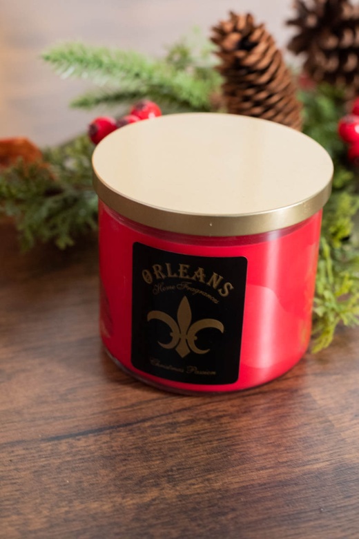 Orleans 3 Wick 19 Oz Christmas Passion Scented Candle