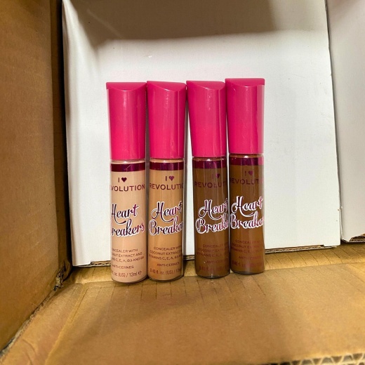 I Heart Revolution Heart Breakers Mix Concealer 0.40Oz (50 Pcs Lot)