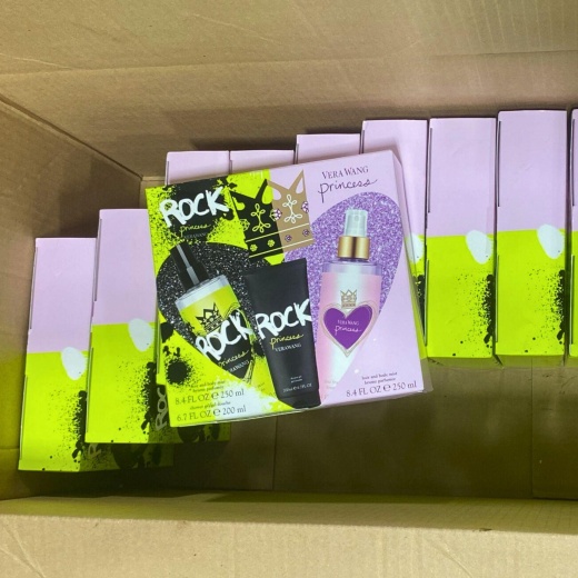 Vera Wang Princess Hair & Body Mist & Rock Princess Vera Wang Hair & Body Mist + Shower Gel (11 Pcs Lot)