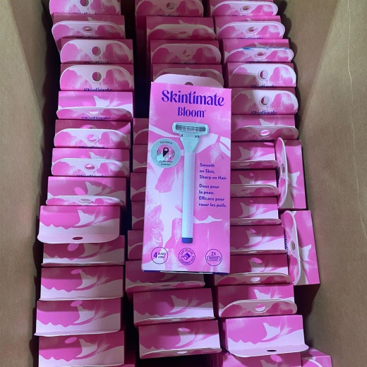 Skintimate Smooth On Skin Sharp On Hair , 1 Razor 2 Cartridges (50 Pcs Box)