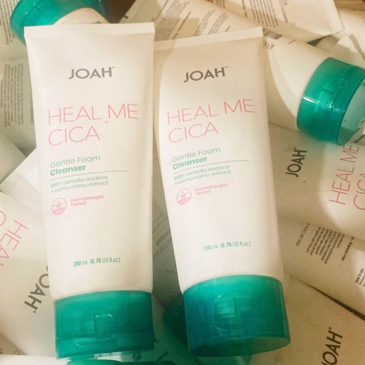 Joah Heal Me Cica Gentle Foam Cleanser With Centella Asiatica + Camu Camu Extract Dermatologist Tested 6.76Oz (40 Pcs Lot)