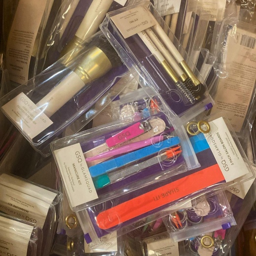 Gsq By Glamsquad Assorted Mix (70 Pcs Lot)