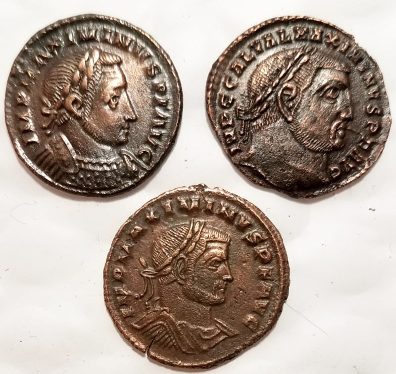 Lot Of 3 Maximinus Ii Bronze, Different Types (Au)