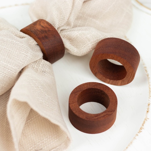 4 Pack Cinnamon Brown Hardwood Napkin Ring Wood Slices, Boho Rustic  Farmhouse Napkin Holders 1.75