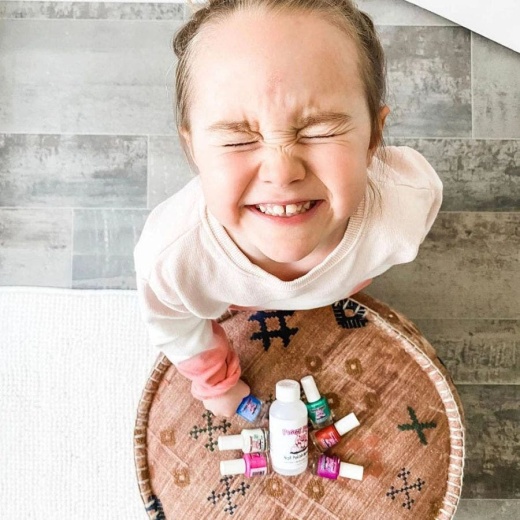 Piggy Paint Nail Polish Remover 4 Fl. Oz - Gentle & Acetone-Free