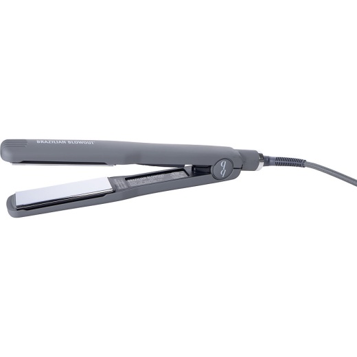 Brazilian Blowout Professional Titanium Flat Iron 450 Degree Model 11T22
