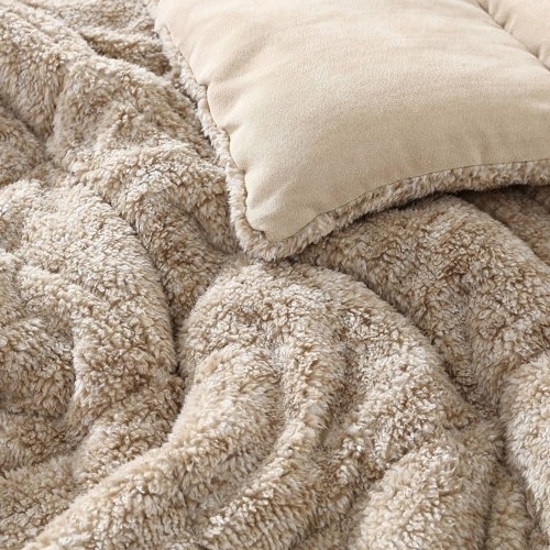 Full/Queen Plush Sherpa Reversible Micro Suede Comforter Set In Beige