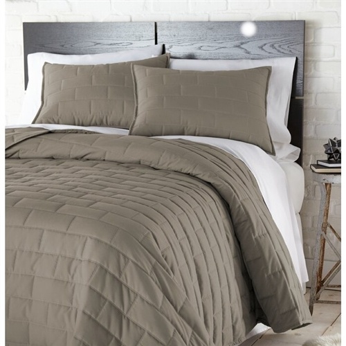 Twin/Twin Xl Modern Brick Stitch Microfiber Reversible 2 Piece Comforter Set In Taupe