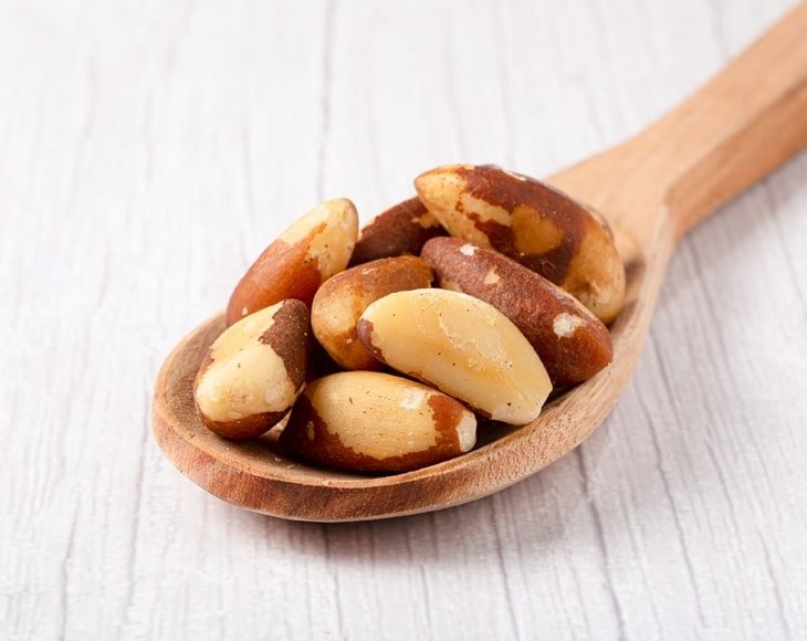 Dry Roasted Brazil Nuts