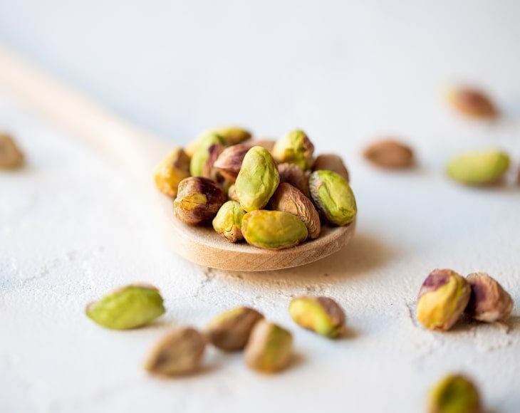 Dry Roasted Pistachio Kernels With Himalayan Salt