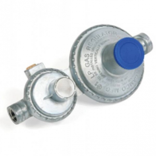 Camco LP Regulator Horizontal B - Reliable Propane Regulator for RV Use