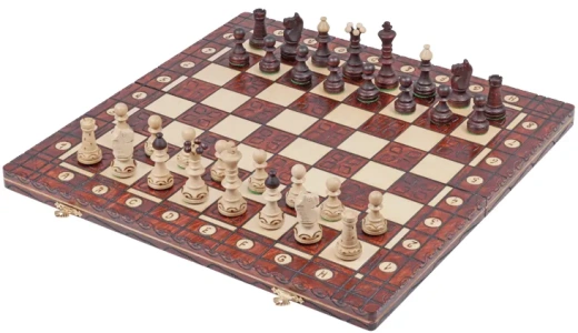 The Brown Junior Chess Set - A Perfect Blend of Style and Strategy
