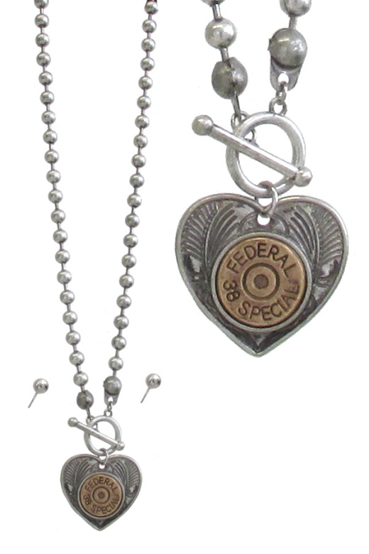 Bullet Heart Pendant Toggle Necklace Set