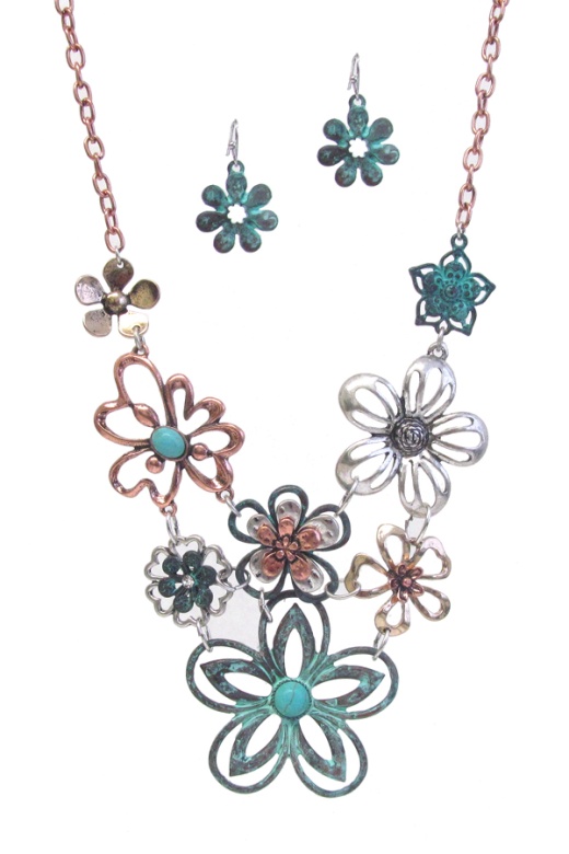 Multi Flower Link Necklace Set