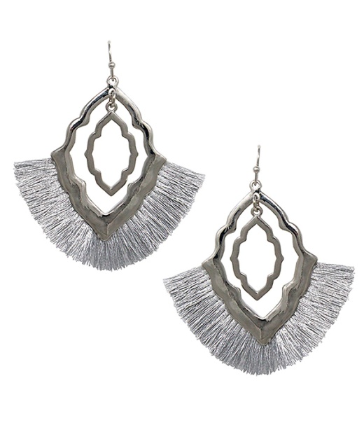 Quatrefoil Fan Tassel Earring
