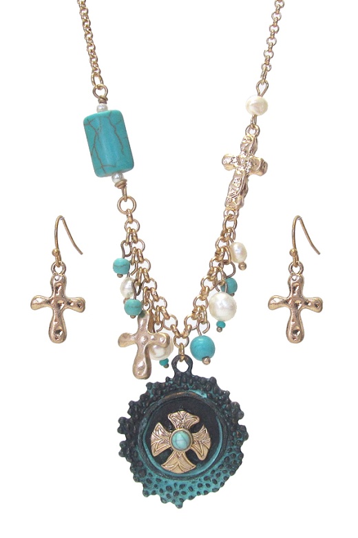 Cross and Multi Pearl Charm Necklace Set