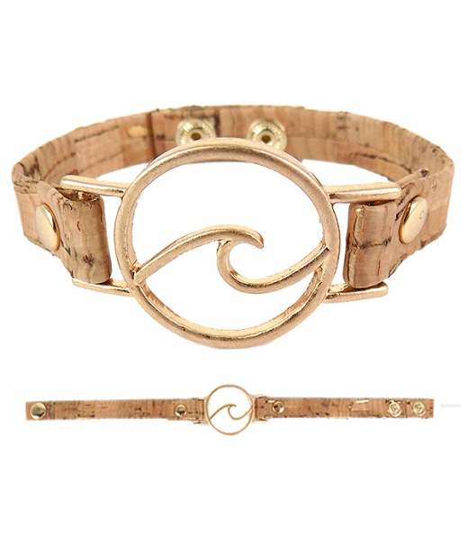 Metal Wave and Cork Textured Band Button Bracelet