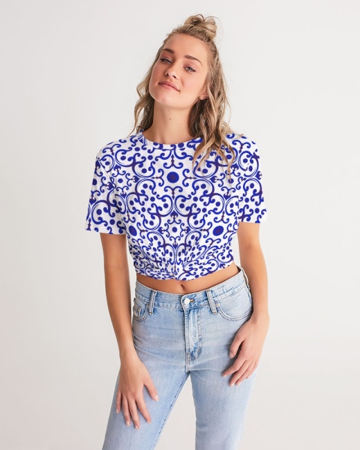 Women's Twist-Front Cropped Tee Precious