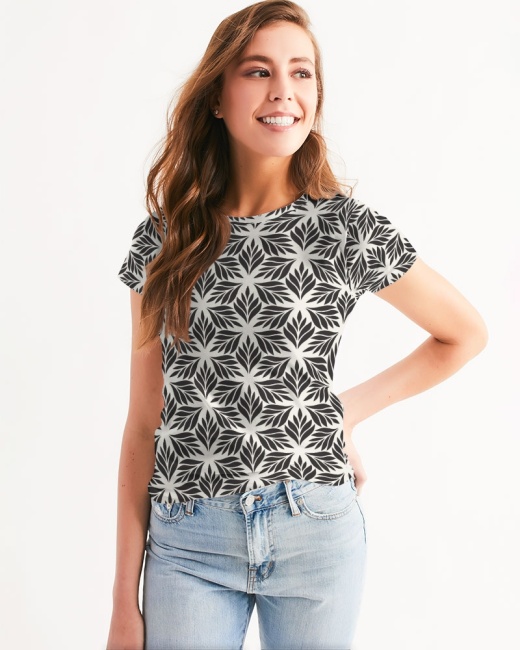 Women's Tee Leaf Geo