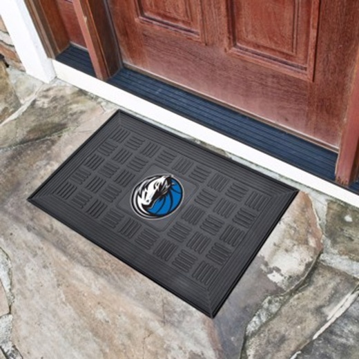 NBA Dallas Mavericks Medallion Door Mat - Perfect for Sports Fans
