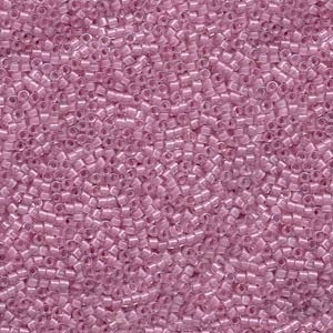 Db072 Lined Pale Lilac Ab - Miyuki Delica Seed Beads - 11/0