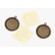 Darice Signed, Sealed & Remembered Collection-Round Frame Charm - Antique Brass 30Mm