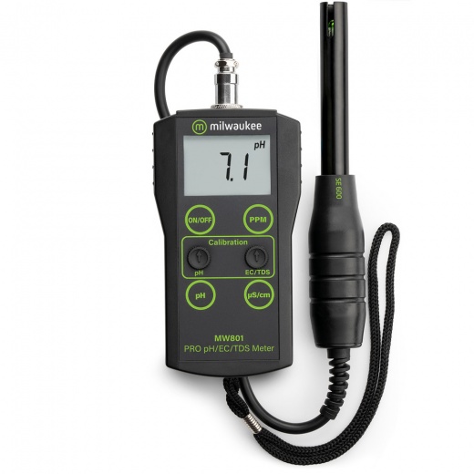 Milwaukee Pro 3-In-1 Low Range Ph, Ec, Tds Combo Meter With Atc