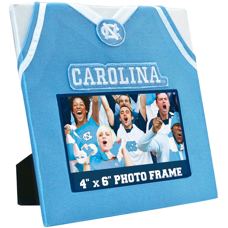 North Carolina Tar Heels Uniformed 4x6 Frame