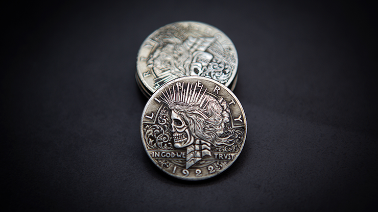 Peace Skull Head Coin By Men Zi Magic
