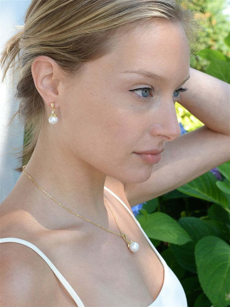 Gold Pearl Drop Necklace Set With Vintage Cz