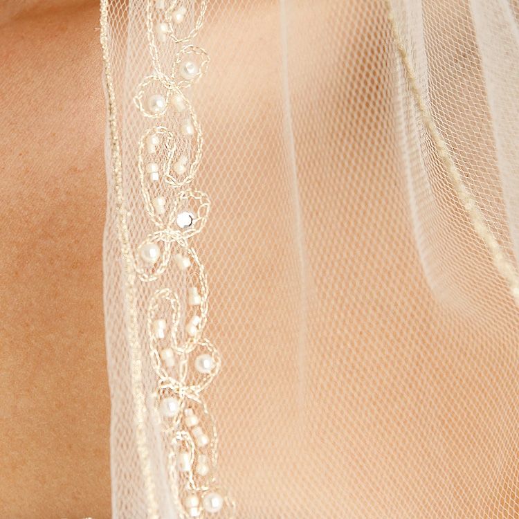 2-Row Ivory Fingertip Veil With Silver Pencil Edge, Pearls, Swarovski Crystals, Seeds & Chain