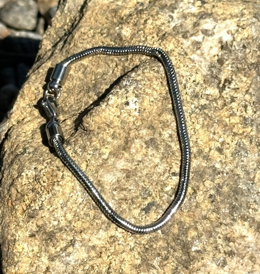 Stainless Steel European 3.2Mm Snake Bracelet With Screw Off Ends