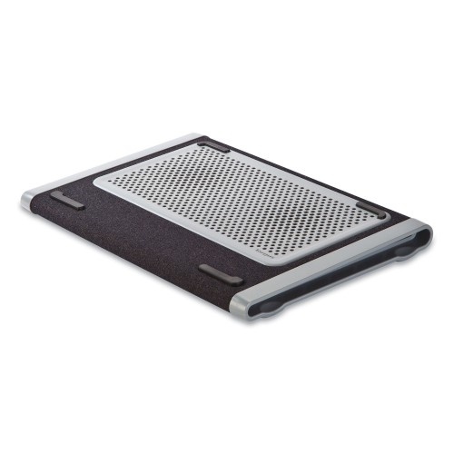 Targus Chill Mat Plus with 4-Port Hub, Black