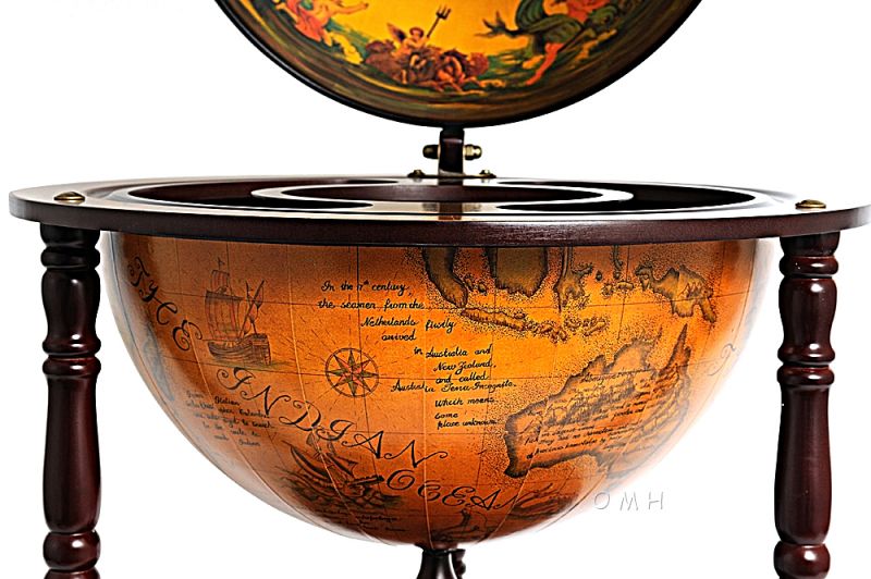 Globe Drink Cabinet 17 3/4 Inches